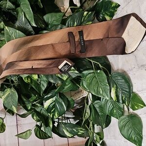 Gucci Silk Blend Earth Tone Colors Tie